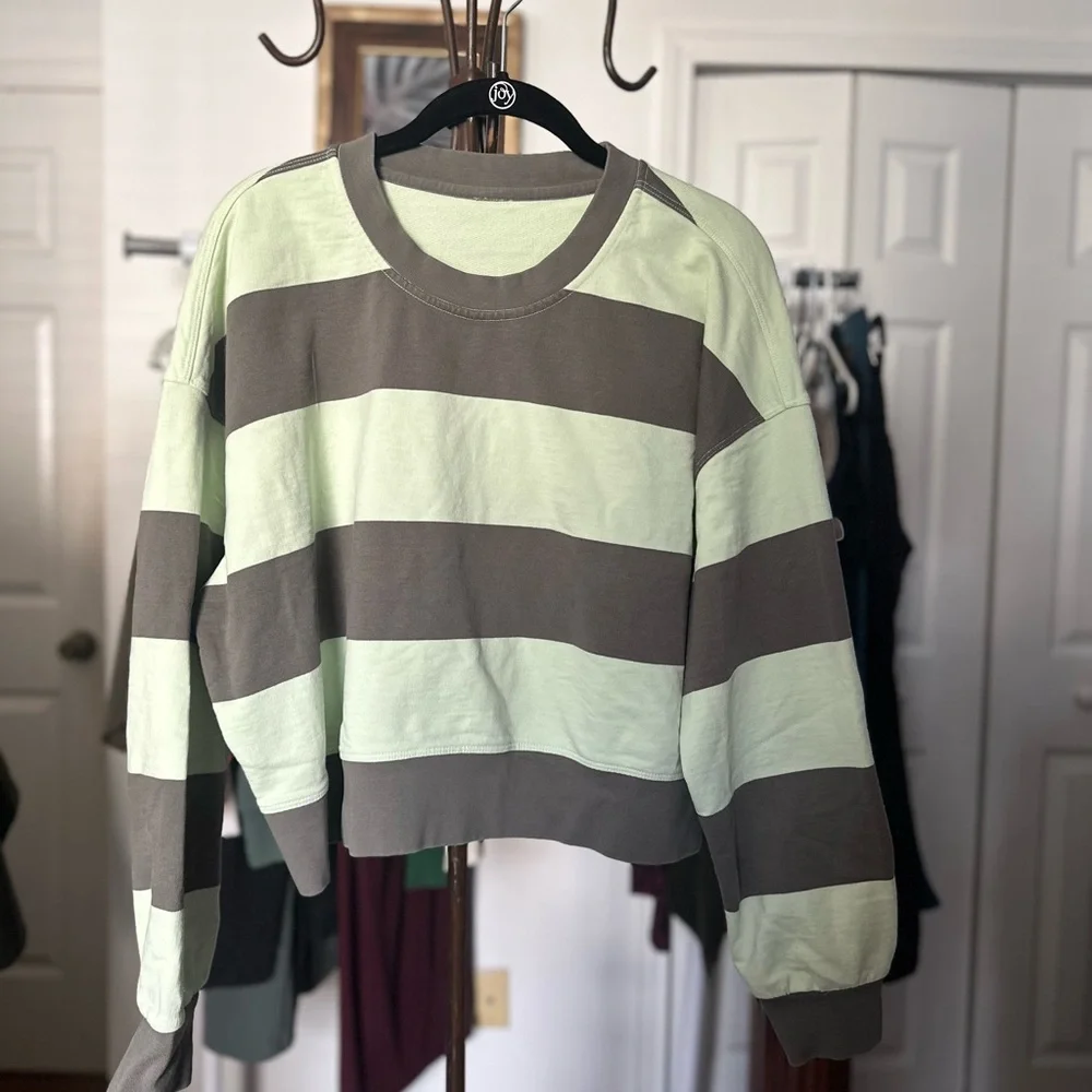 Lululemon Perfectly Oversized Cropped Crew Pack Stripe Grey Sage Kohlrabi Green - Picture 5 of 8